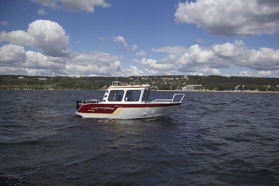 Victory 600 Cabin