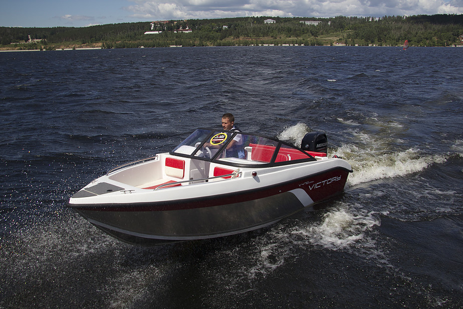 Victory 470
